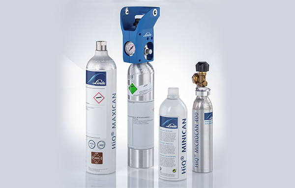 Plusieurs petites bonbonnes de gaz de  Linde Gas Schweiz AG