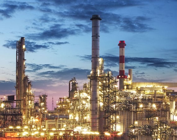 Imagebild zur Prozesschemie - Fabrik bei Nacht