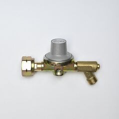 Propane regulator with fail. valve, 4 bar