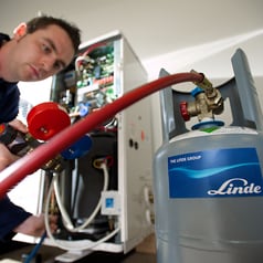 BAHAN PENYEJUK LINDE R134A, 13.6KG