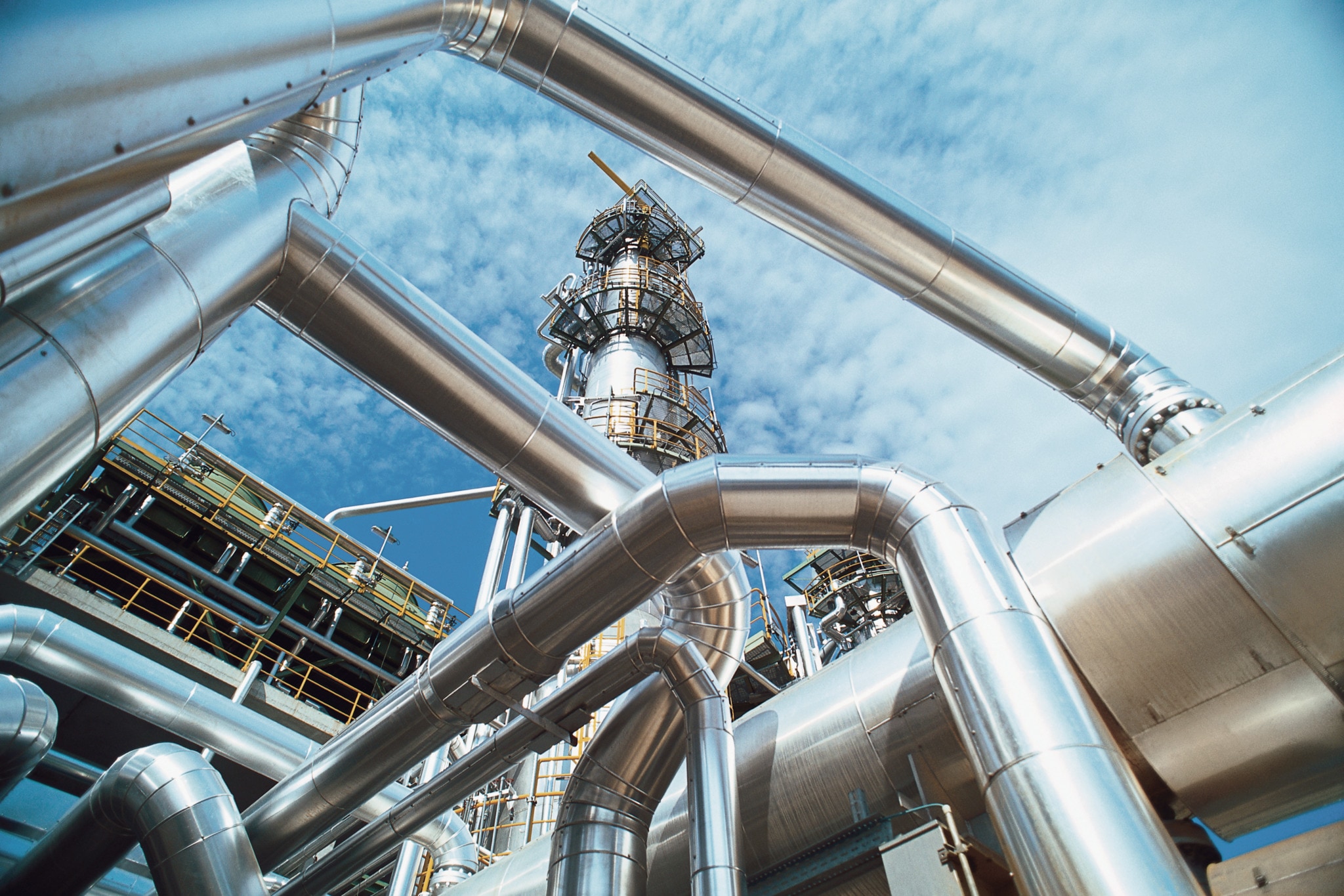 Cryogenic pipeline system for gas delivery